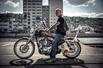 Biker Fotoshooting mit Tattoos